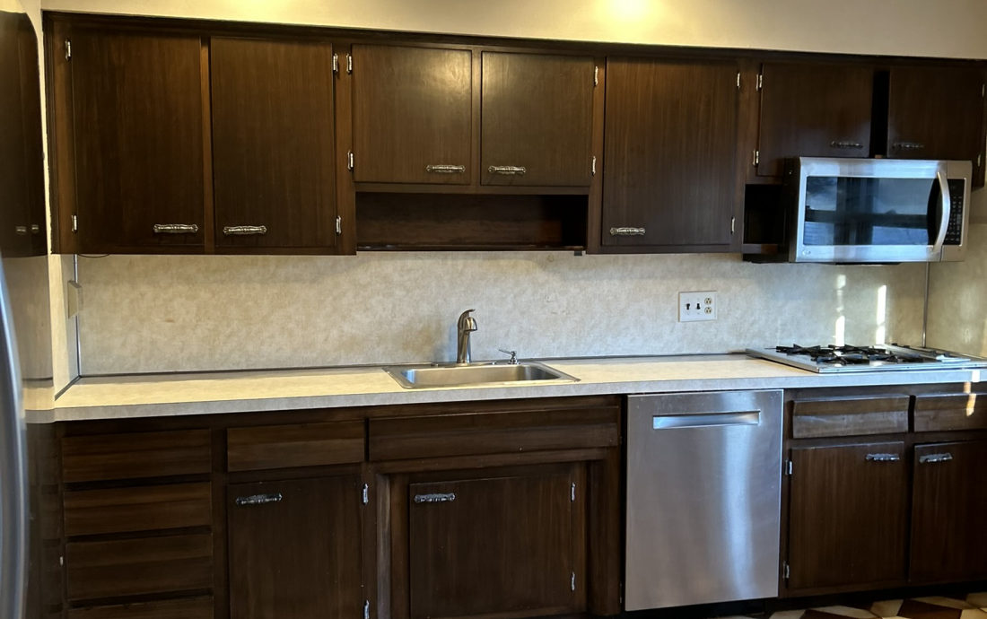 Kitchen before remodel